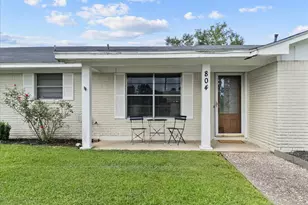 804 Otter Rd, Anahuac, TX 77514 - Photo 4
