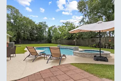 804 Otter Road, Anahuac, TX 77514 - Photo 38