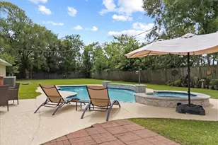 804 Otter Rd, Anahuac, TX 77514 - Photo 38