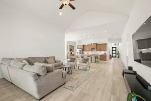 7403 Hanover Ln, Katy, TX 77493 - Photo 16