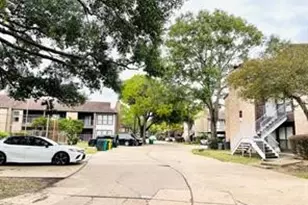 6633 W Airport Blvd, Houston, TX 77035 - Photo 2