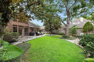 13818 Senca Park Dirve Dr, Houston, TX 77077 - Photo 36