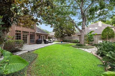 13818 Senca Park Dirve Drive, Houston, TX 77077 - Photo 32