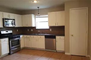 2602 Desert Sage Dr, Katy, TX 77449 - Photo 4