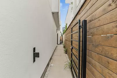 2505 Hazard Street #B, Houston, TX 77019 - Photo 8