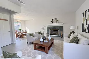 12715 Middlesbrough Ln, Houston, TX 77066 - Photo 4