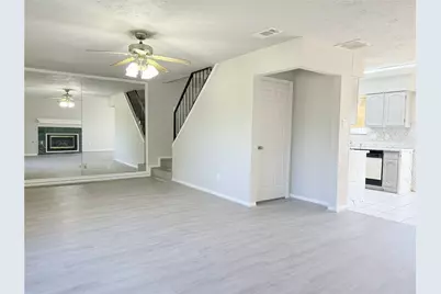12715 Middlesbrough Lane, Houston, TX 77066 - Photo 14