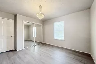 12715 Middlesbrough Ln, Houston, TX 77066 - Photo 20
