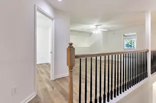 22 Queenscliff Circle, The Woodlands, TX 77382 - Photo 30