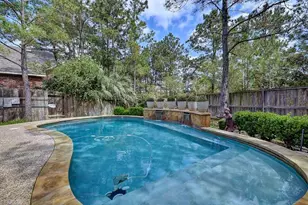 22 Queenscliff Circle, The Woodlands, TX 77382 - Photo 8