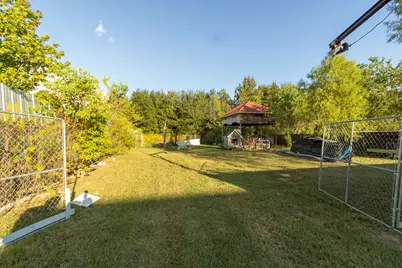 704 County Road 3554, Cleveland, TX 77327 - Photo 20