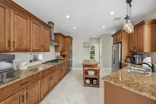 1207 Bob White Dr, Friendswood, TX 77546 - Photo 12