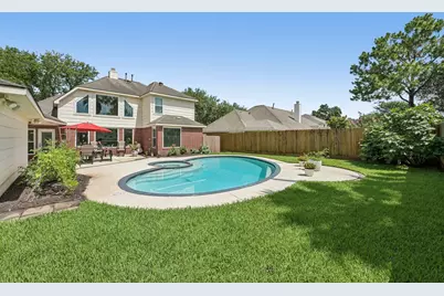 1207 Bob White Drive, Friendswood, TX 77546 - Photo 32