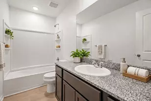 5345 Basquiat Dr, Houston, TX 77048 - Photo 16