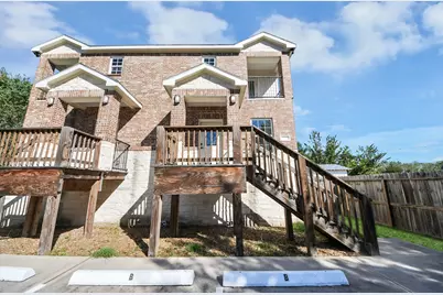 5113 Rue Street #B, Houston, TX 77033 - Photo 1