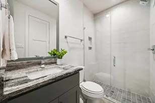 2121 Emancipation Ave, Houston, TX 77003 - Photo 42