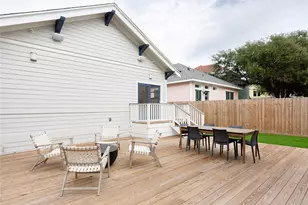 3209 Ave P 1/2, Galveston, TX 77550 - Photo 30