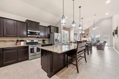 4318 Fenetre Forest Street, Katy, TX 77493 - Photo 10