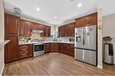 1619 Dolores Street, Rosharon, TX 77583 - Photo 12