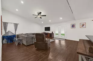 2511 Chancellorsville Ct, League City, TX 77573 - Photo 4