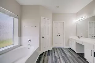 4615 Russett Ln, Sugar Land, TX 77479 - Photo 18