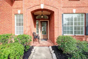 4615 Russett Ln, Sugar Land, TX 77479 - Photo 4