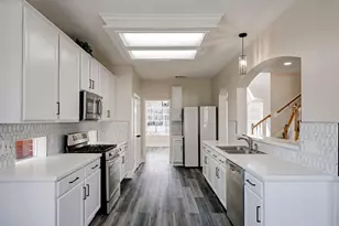 4615 Russett Ln, Sugar Land, TX 77479 - Photo 12