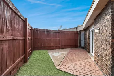 1014 Graham Drive #B4, Tomball, TX 77375 - Photo 30