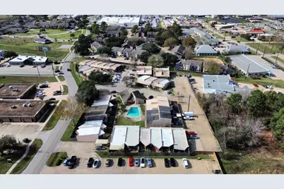 1014 Graham Drive #B4, Tomball, TX 77375 - Photo 36