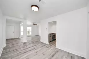 1014 Graham Dr, Tomball, TX 77375 - Photo 10