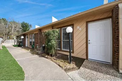 1014 Graham Drive #B4, Tomball, TX 77375 - Photo 32