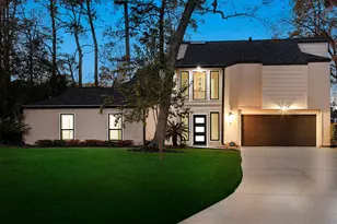 15 Crinkleroot Ct, The Woodlands, TX 77380 - Photo 2