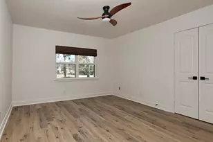 15 Crinkleroot Ct, The Woodlands, TX 77380 - Photo 28