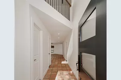 15 Crinkleroot Court, The Woodlands, TX 77380 - Photo 4