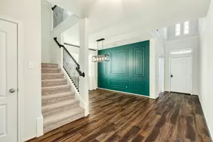 352 Selah Ct, Alvin, TX 77511 - Photo 4