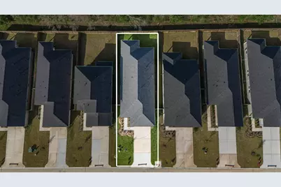 19572 Stripe Hill Bend, Montgomery, TX 77316 - Photo 2