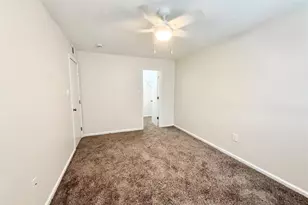 130 Oyster Creek Dr, Lake Jackson, TX 77566 - Photo 12