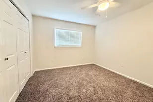 130 Oyster Creek Dr, Lake Jackson, TX 77566 - Photo 16