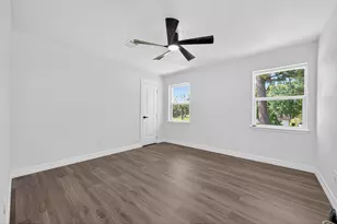 559 Hampton Rd, Conroe, TX 77302 - Photo 26