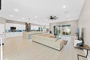 1425 Adkins Rd, Houston, TX 77055 - Photo 10