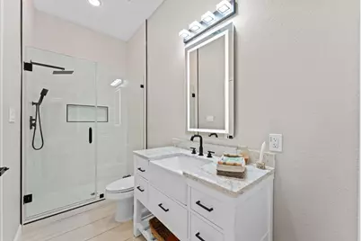 1425 Adkins Road #A, Houston, TX 77055 - Photo 14