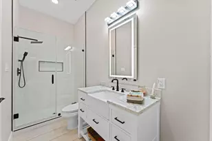 1425 Adkins Rd, Houston, TX 77055 - Photo 14