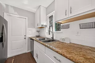 5454 Creekbend Dr, Houston, TX 77096 - Photo 22