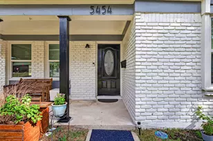 5454 Creekbend Dr, Houston, TX 77096 - Photo 2