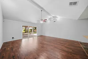 6006 Vicki John Dr, Houston, TX 77096 - Photo 24