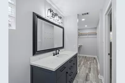 6006 Vicki John Drive, Houston, TX 77096 - Photo 32