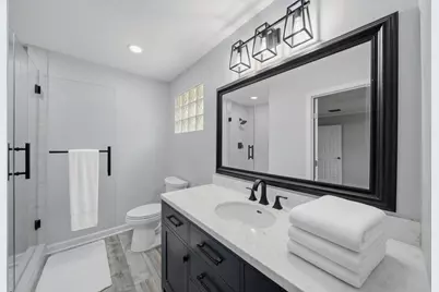 6006 Vicki John Drive, Houston, TX 77096 - Photo 34