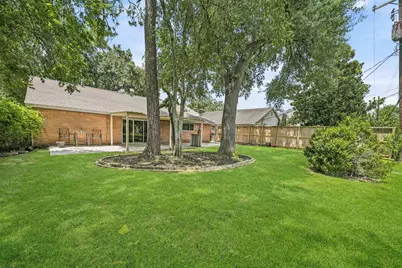 6006 Vicki John Drive, Houston, TX 77096 - Photo 48