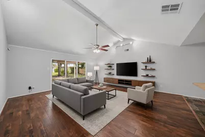 6006 Vicki John Drive, Houston, TX 77096 - Photo 24