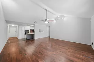 6006 Vicki John Dr, Houston, TX 77096 - Photo 20
